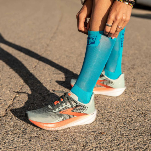 SKARPETY ULTRALIGHT FLUO BLUE OTSO